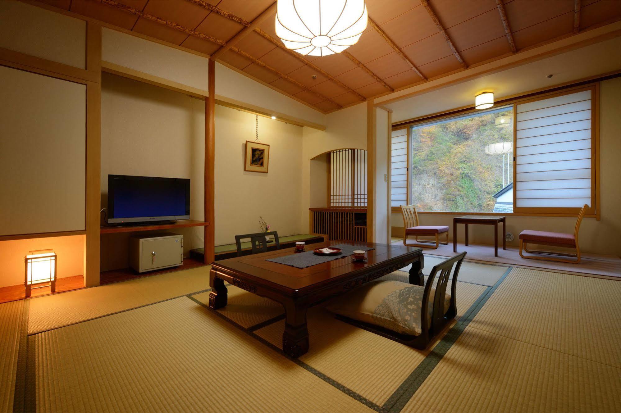 Sansuiso Tsuchiyu Spa Fukushima  Eksteriør billede